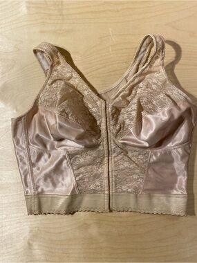 Exquisite Form Women's Longline Lace Satin Bra - Nude 44DD (RK)